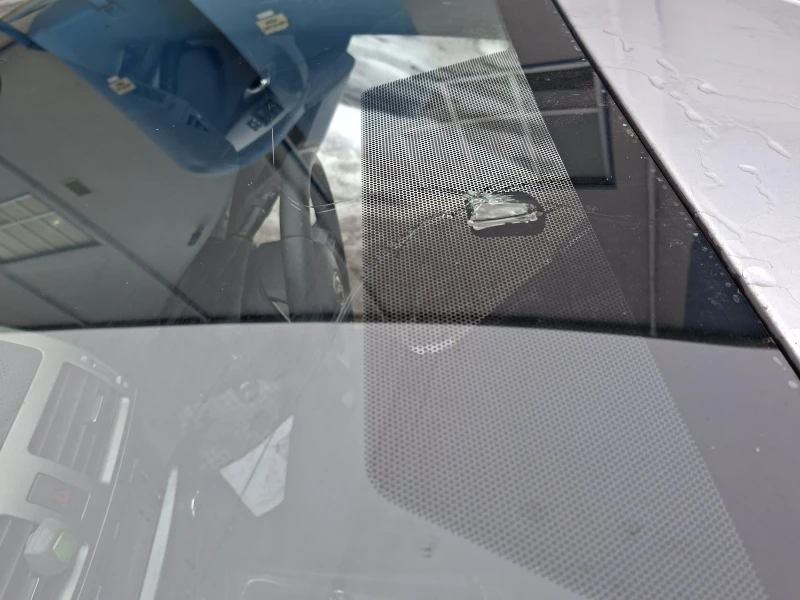 Toyota Avensis ДесенВолан, снимка 15 - Автомобили и джипове - 53588573