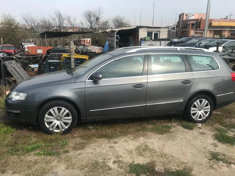 VW Passat 2,0 TDI На части, снимка 2 - Автомобили и джипове - 34595901