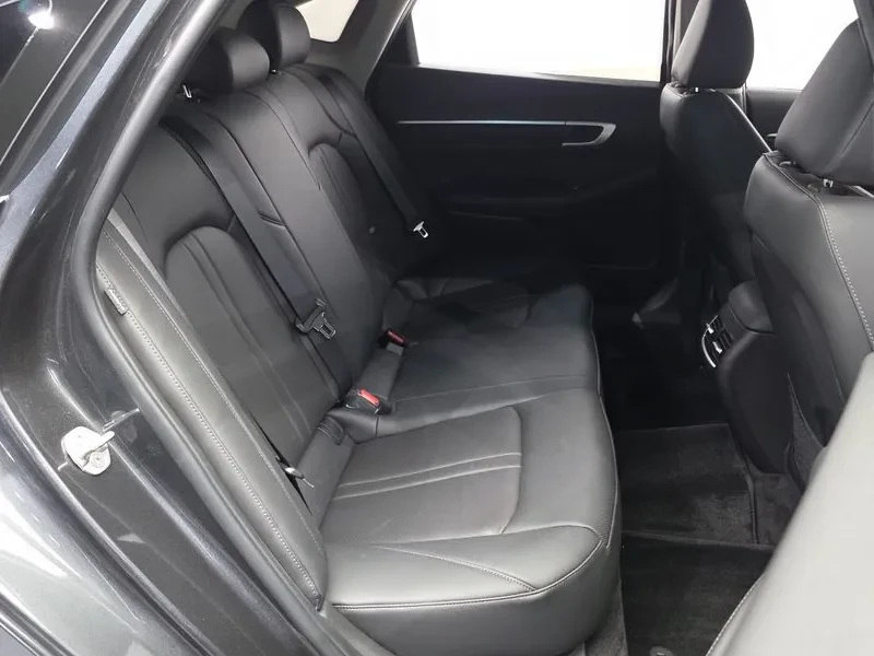 Hyundai Sonata 2.0 - ���� 30% ����� | Mobile.bg � ����������� 12