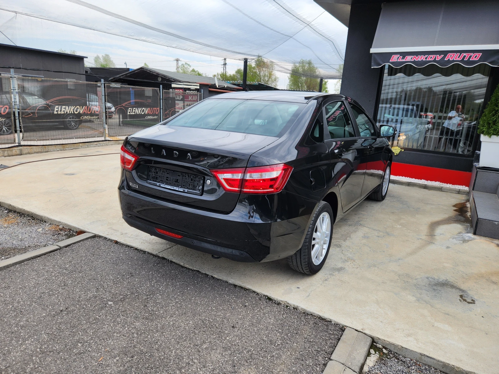 Lada Vesta УНИКАТ 48027км 2017 г 1.6i-108к.с EURO 6-ГЕРМАНИЯ - изображение 8