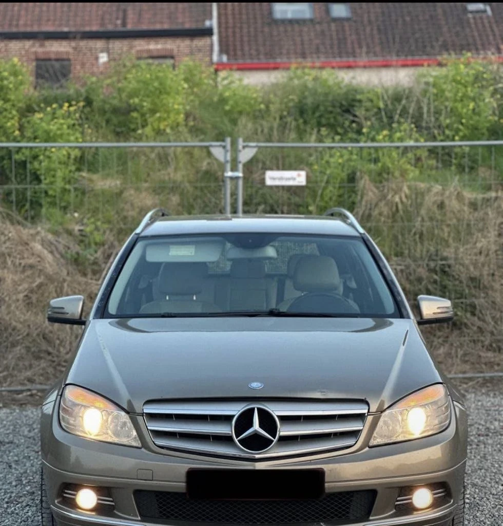 Mercedes-Benz C 220  - изображение 2