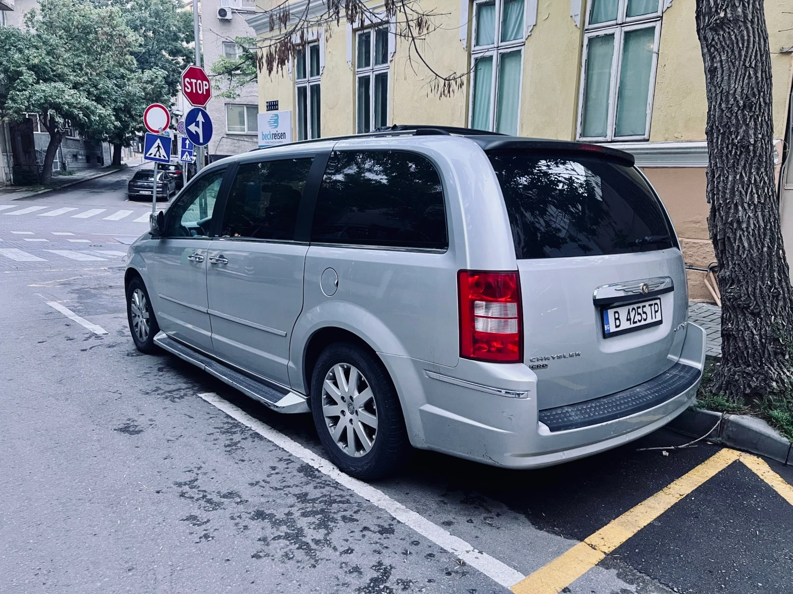 Chrysler Gr.voyager 2.8 CRDI FWD - изображение 5