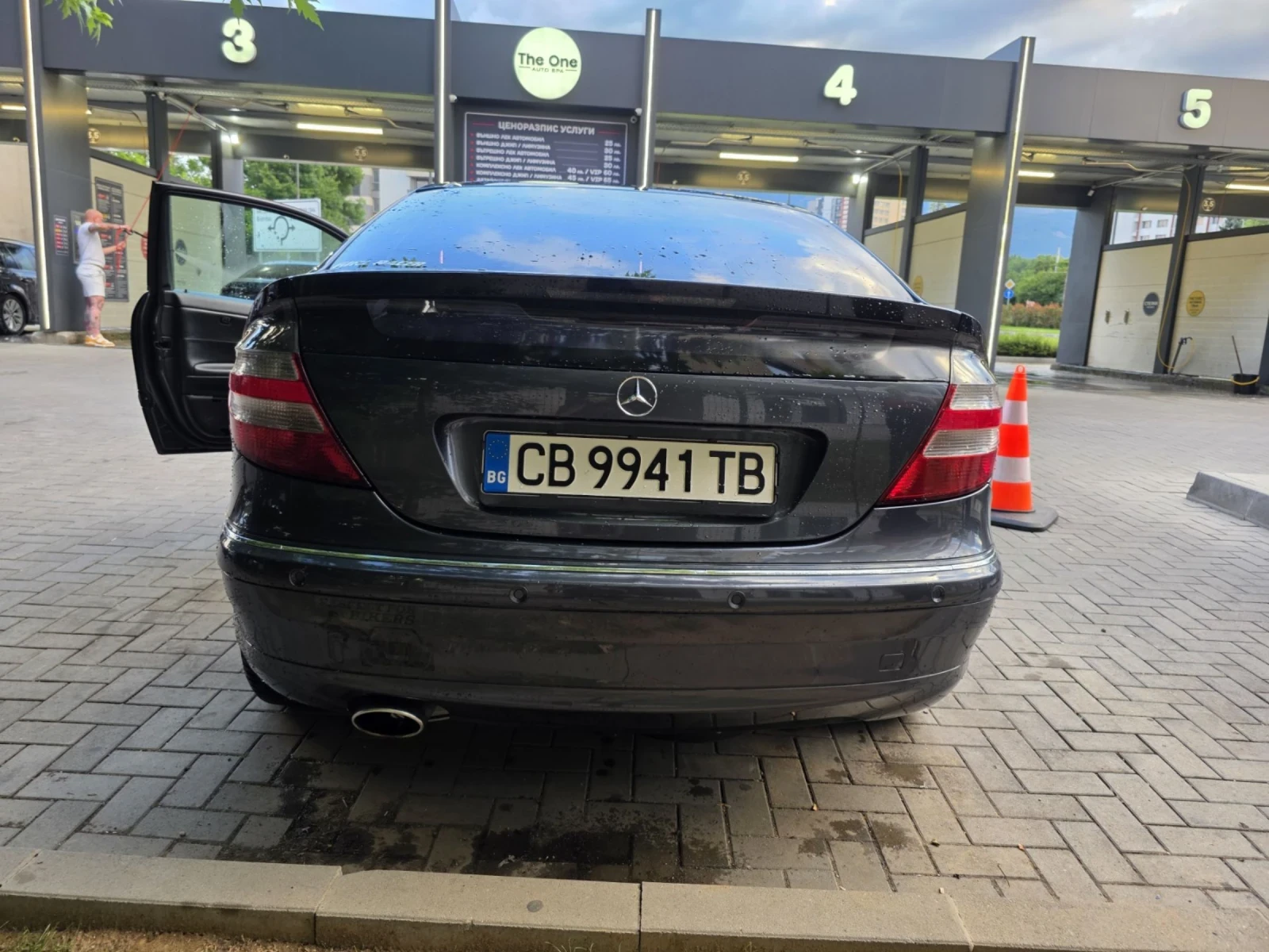 Mercedes-Benz C 230 Sport coupe - изображение 6