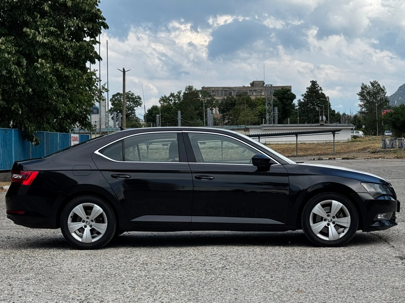 Skoda Superb 2.0TDI/ИСПАНИЯ - изображение 6