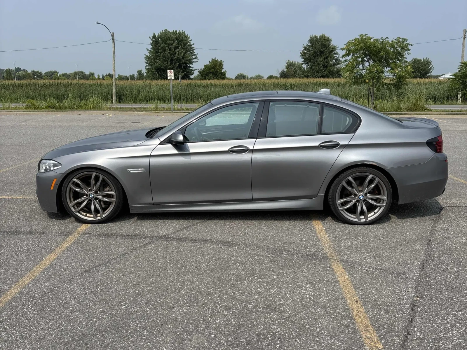 BMW 550 XDRIVE* CARFAX*  - изображение 4
