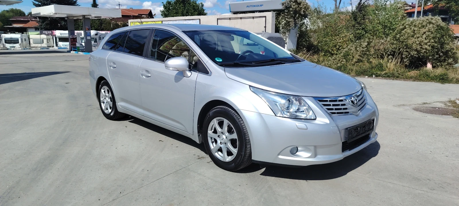 Toyota Avensis 1, 8-147к.с. - изображение 2