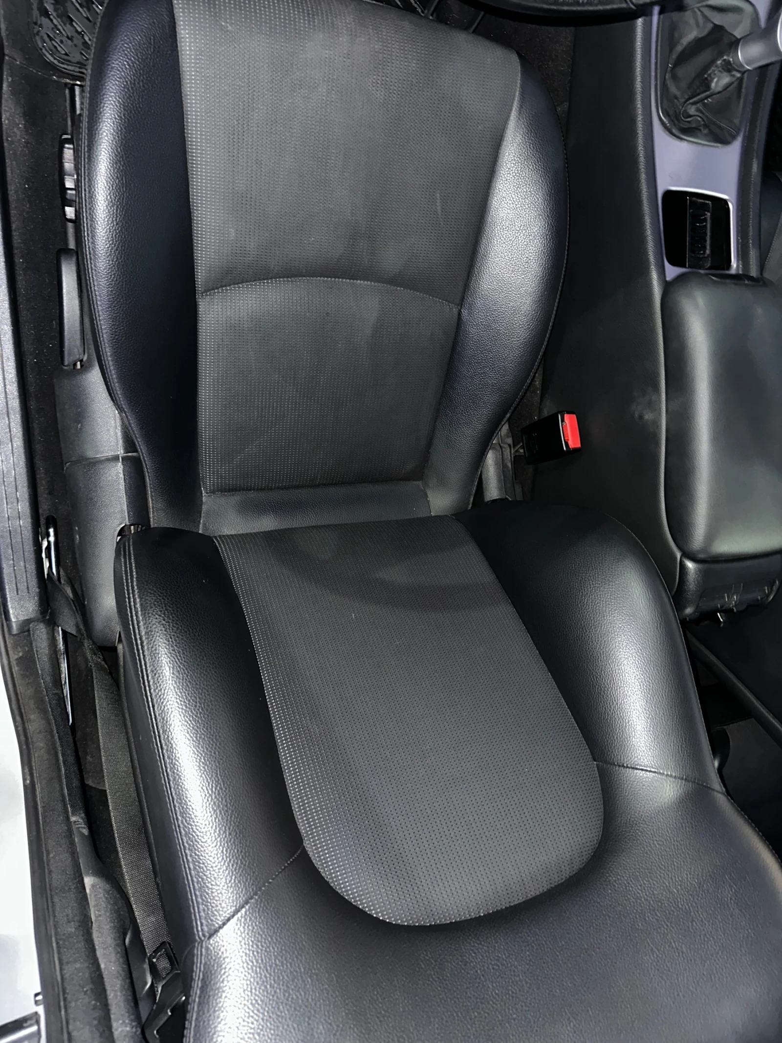 Mercedes-Benz CLC 200  - изображение 6