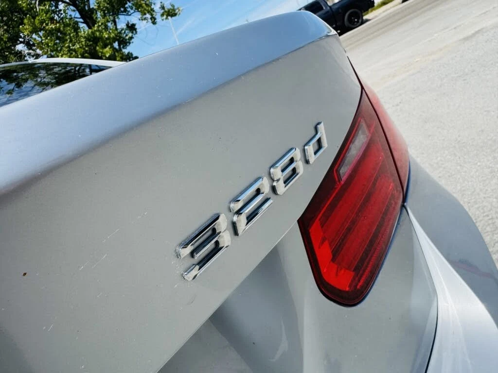 BMW 328 d * xDrive * * HeadUp* AвтоКредит* (ЦЕНА ДО БГ) - изображение 9