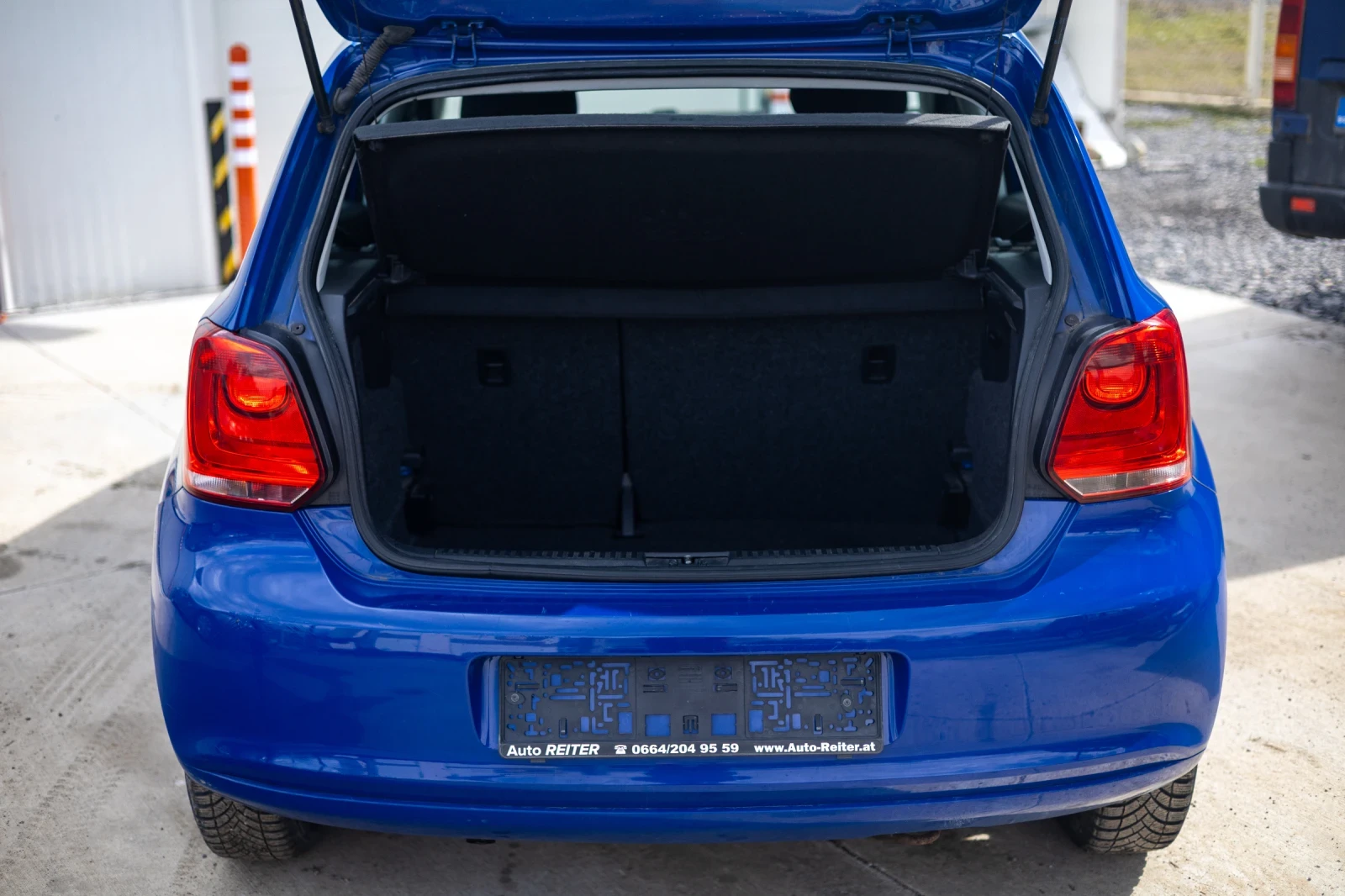 VW Polo, снимка 4 - Автомобили и джипове - 53397446