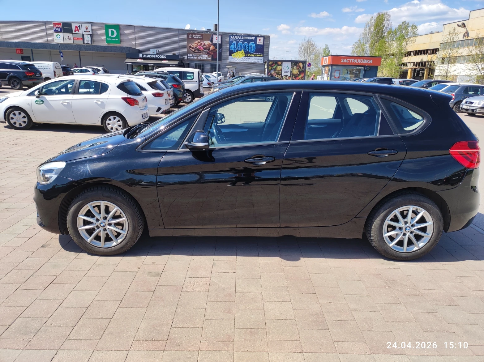 BMW 2 Active Tourer 220d, снимка 4 - Автомобили и джипове - 54314977