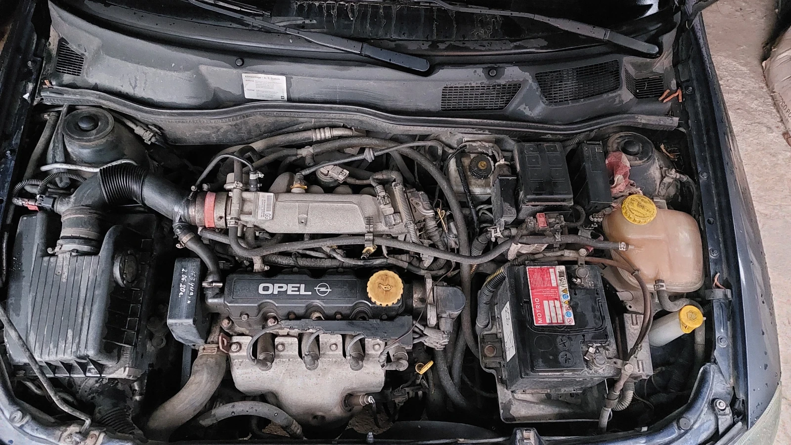 Opel Astra 1600, снимка 9 - Автомобили и джипове - 54389744