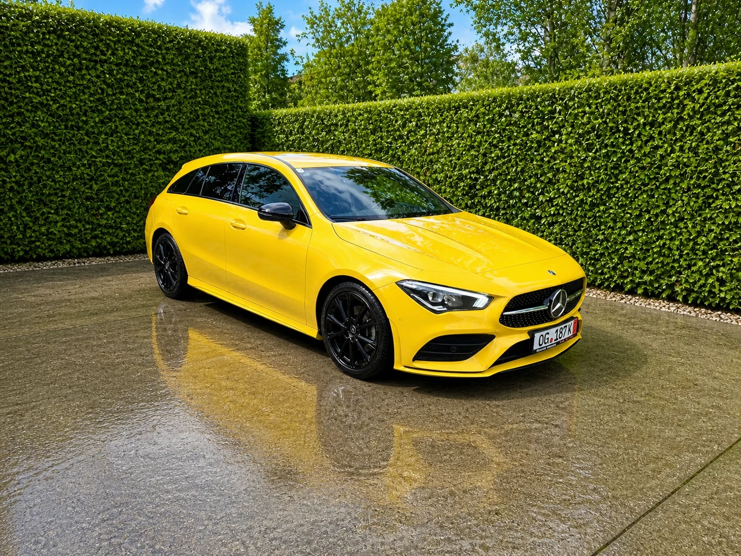 Mercedes-Benz CLA 200 AMG LINE SHOOTING BRAKE