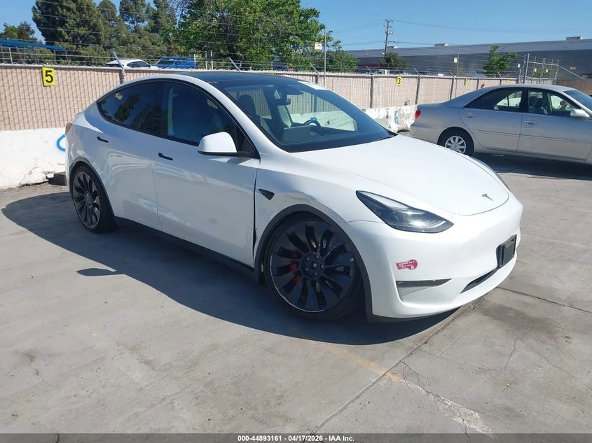 Tesla Model Y Performance Dual Motor All-Wheel Drive