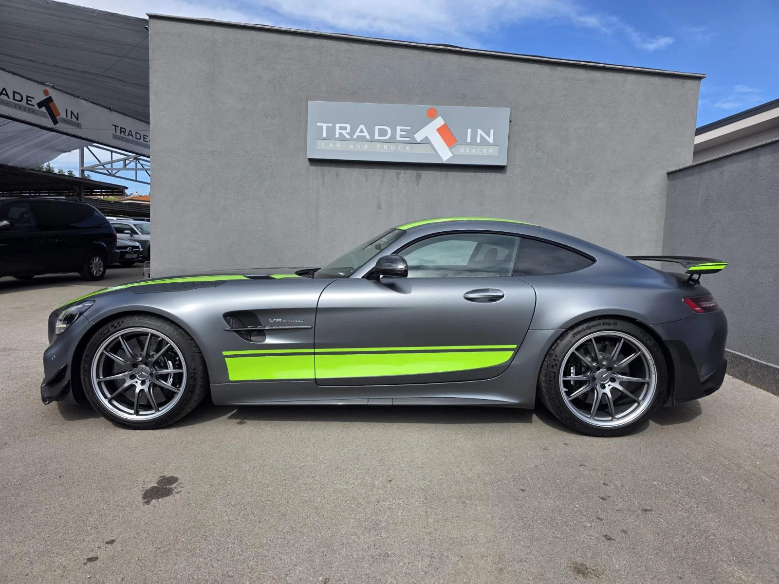 Mercedes-Benz AMG GT R PRO, снимка 7 - Автомобили и джипове - 54522306