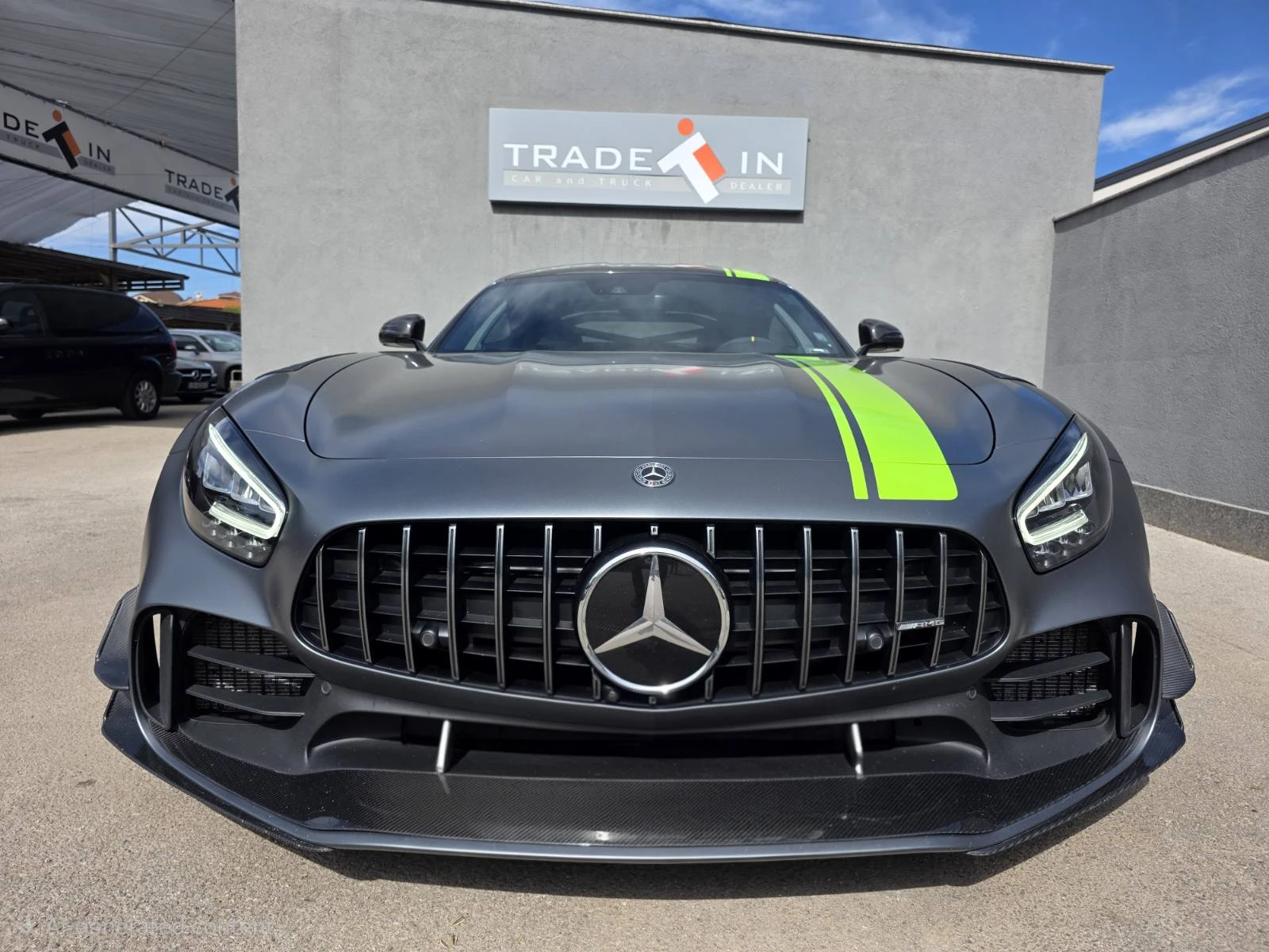 Mercedes-Benz AMG GT R PRO, снимка 2 - Автомобили и джипове - 54522306