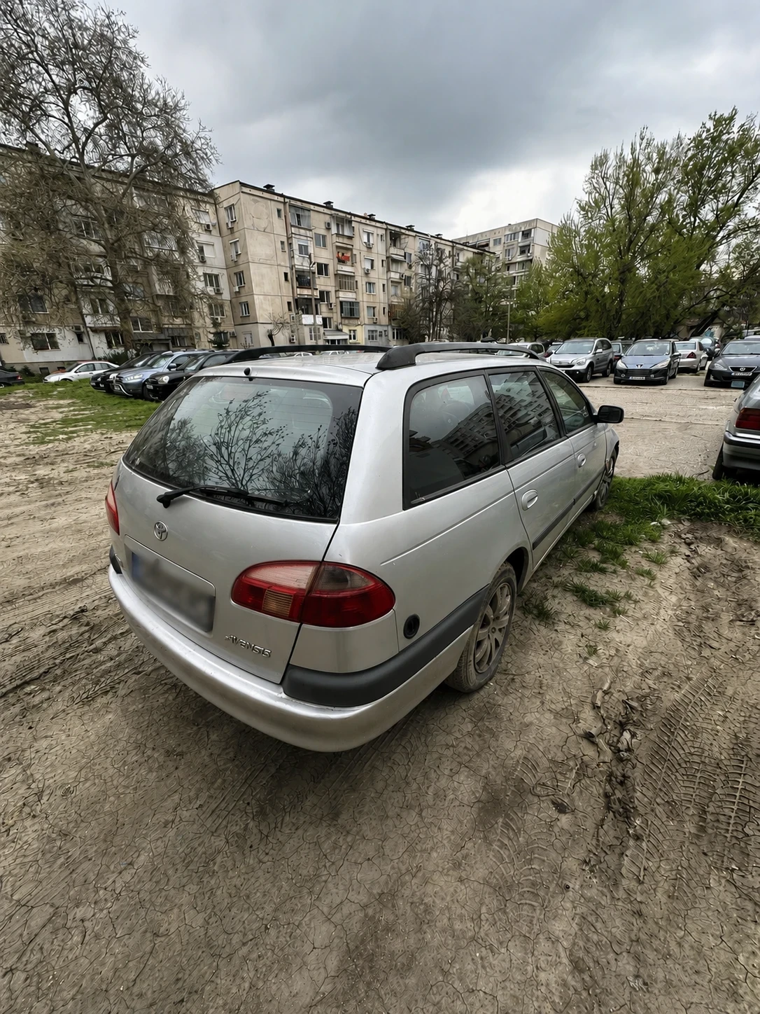 Toyota Avensis, снимка 2 - Автомобили и джипове - 54630357