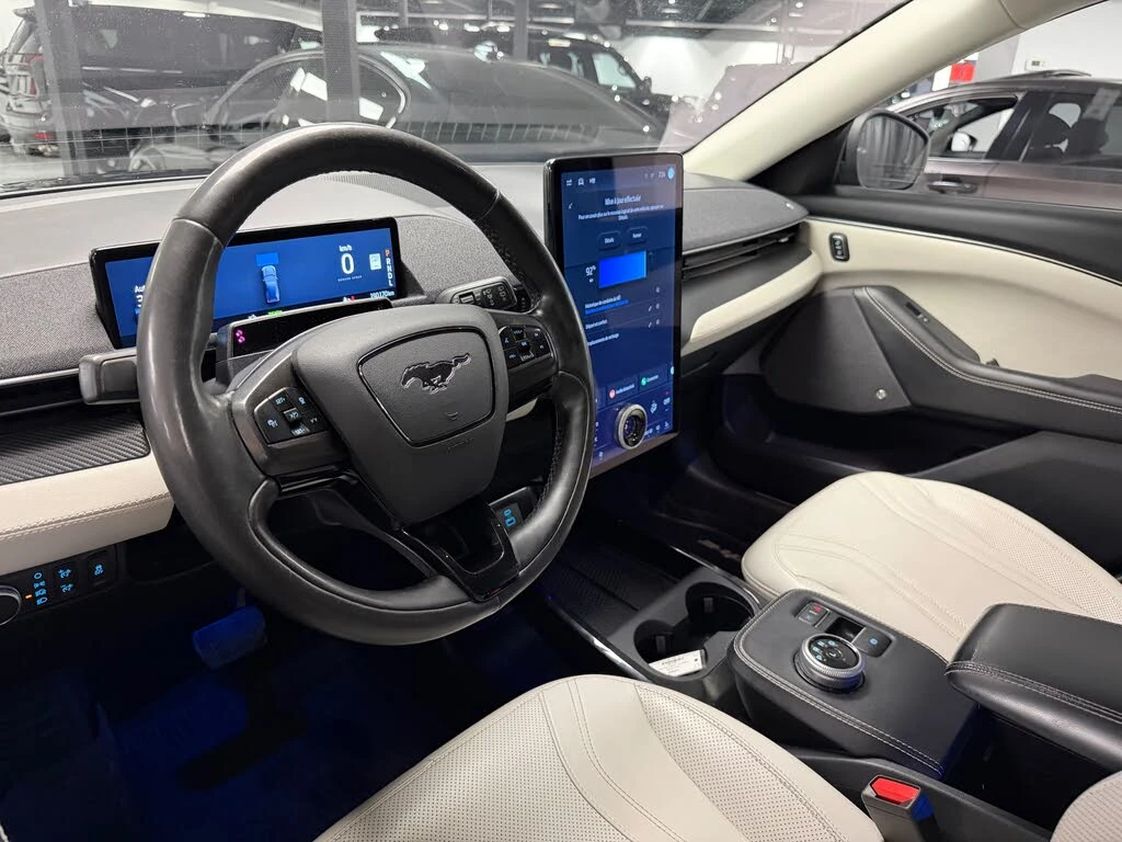 Ford Mustang Mach-E Premium AWD, снимка 12 - Автомобили и джипове - 54646905