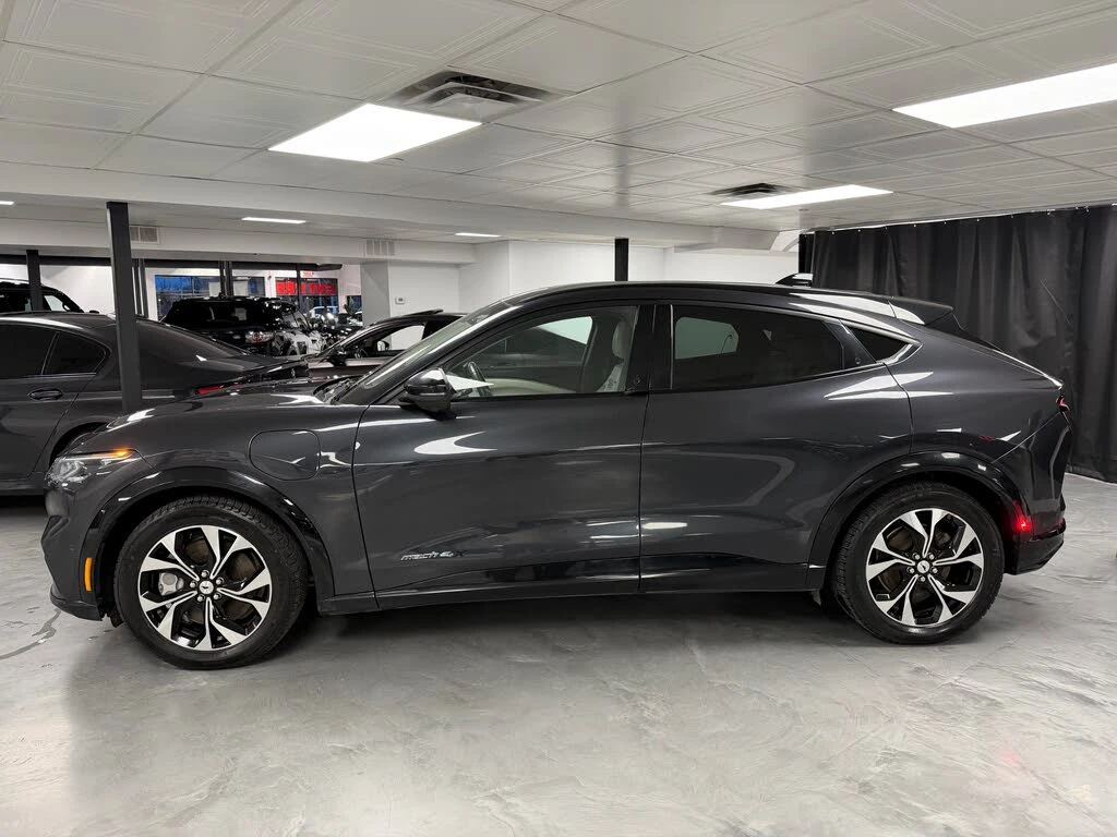 Ford Mustang Mach-E Premium AWD, снимка 4 - Автомобили и джипове - 54646905