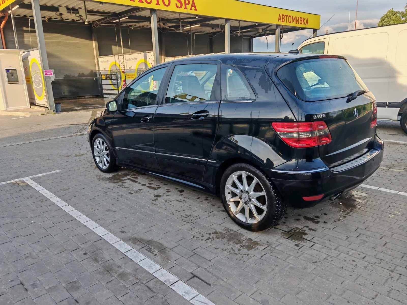 Mercedes-Benz B 180 180cdi, снимка 3 - Автомобили и джипове - 54905846