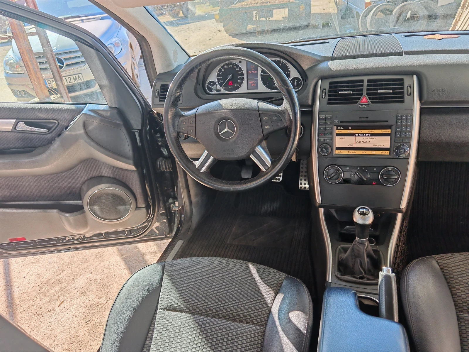 Mercedes-Benz B 180 180cdi, снимка 5 - Автомобили и джипове - 54905846