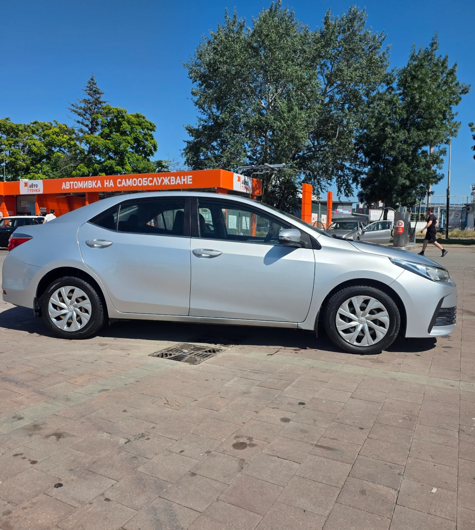 Toyota Corolla Toyota Corolla Sedan 1.6 CVT, снимка 5 - Автомобили и джипове - 55087476