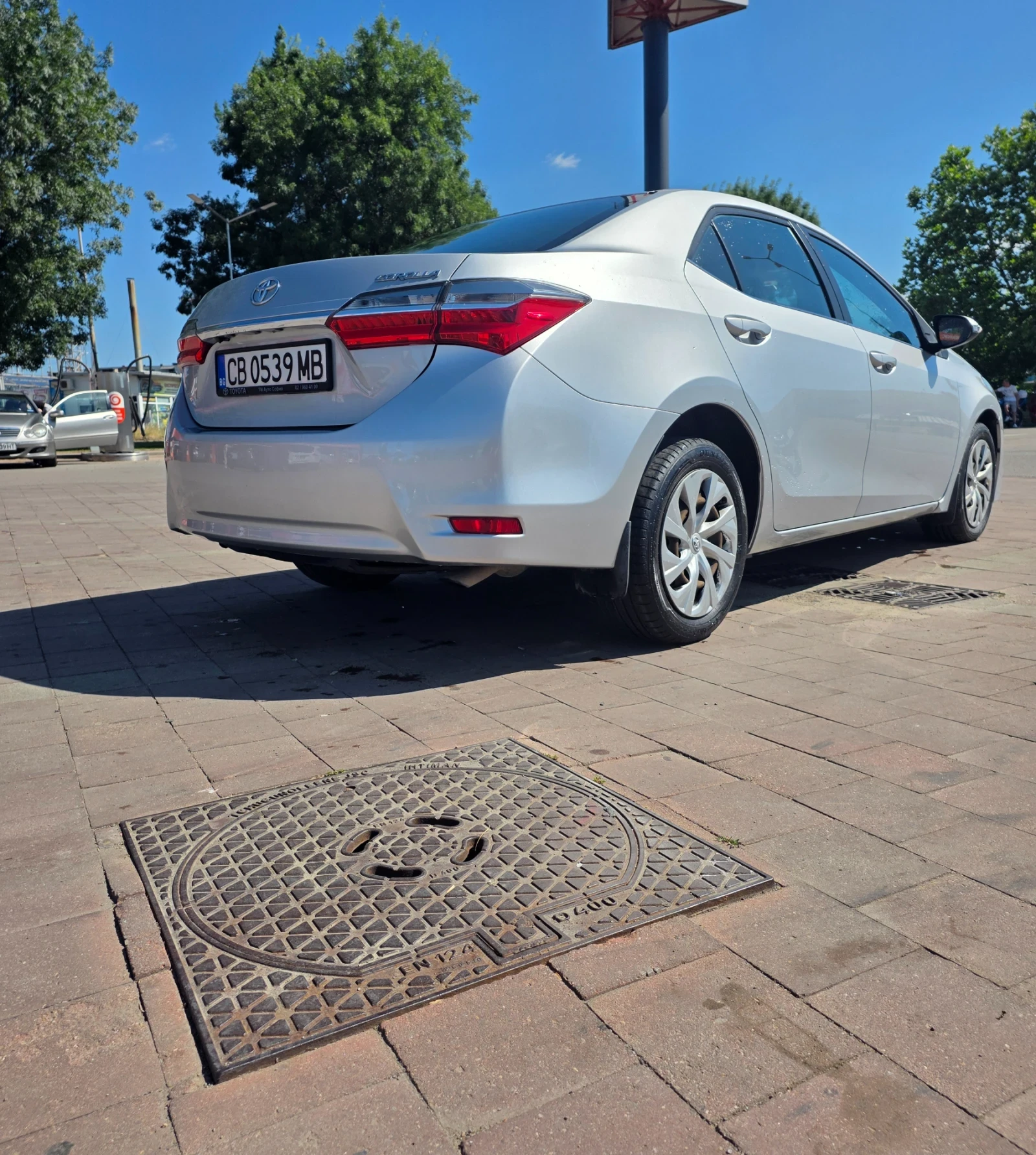 Toyota Corolla Toyota Corolla Sedan 1.6 CVT, снимка 2 - Автомобили и джипове - 55087476
