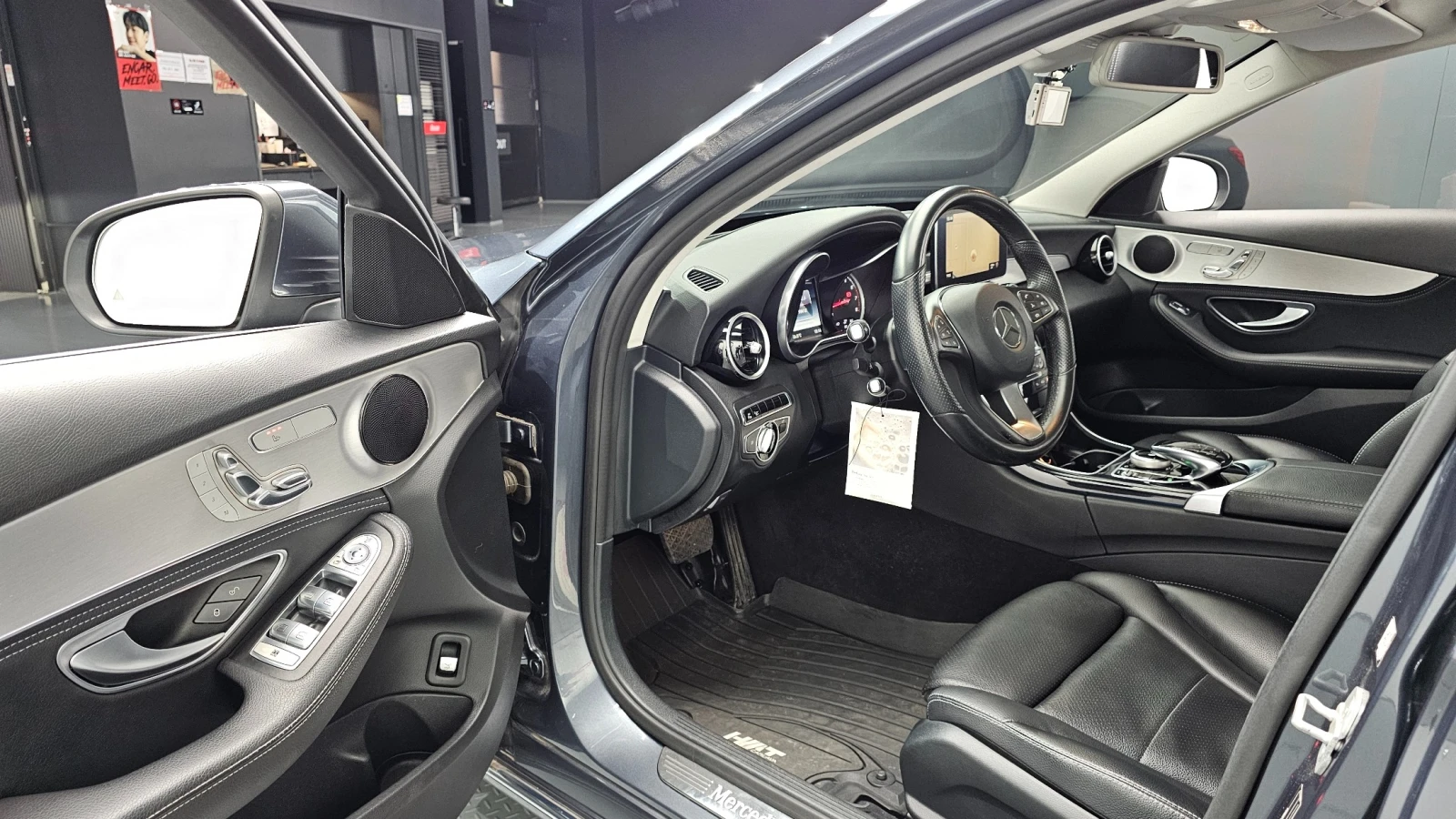 Mercedes-Benz C 200 | АВТОКРЕДИТ БЕЗ ПЪРВОНАЧАЛНА ВНОСКА | , снимка 8 - Автомобили и джипове - 55382176