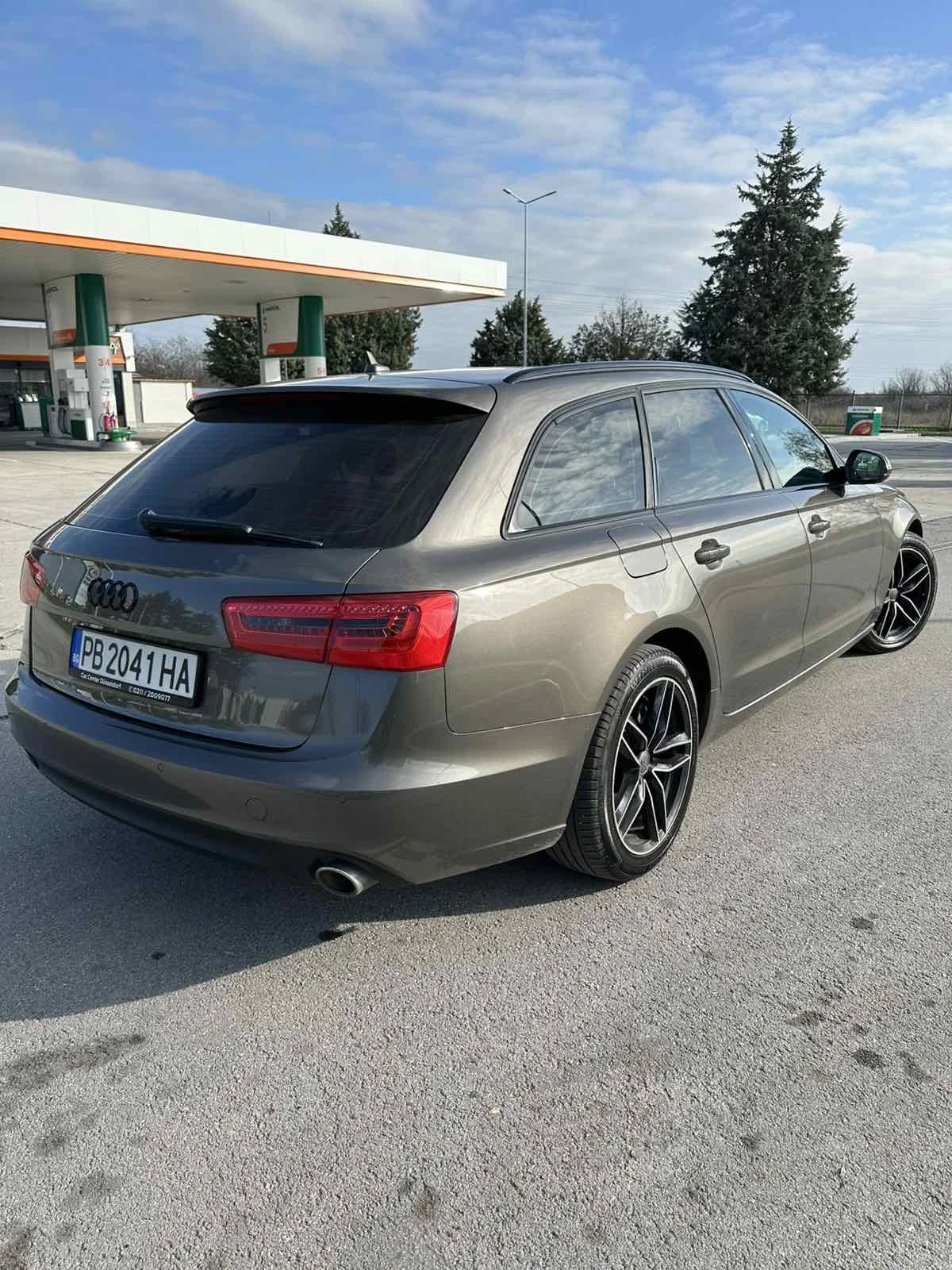 Audi A6, снимка 5 - Автомобили и джипове - 55437556