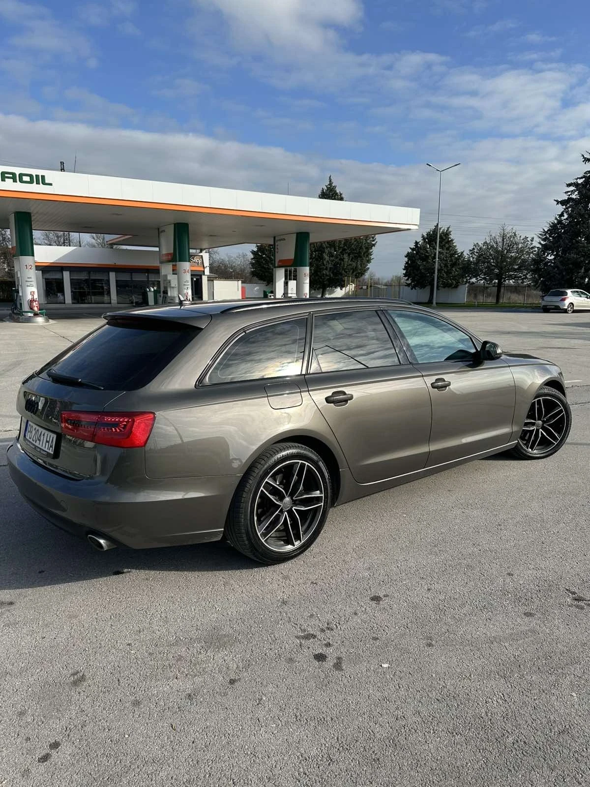 Audi A6, снимка 3 - Автомобили и джипове - 55437556
