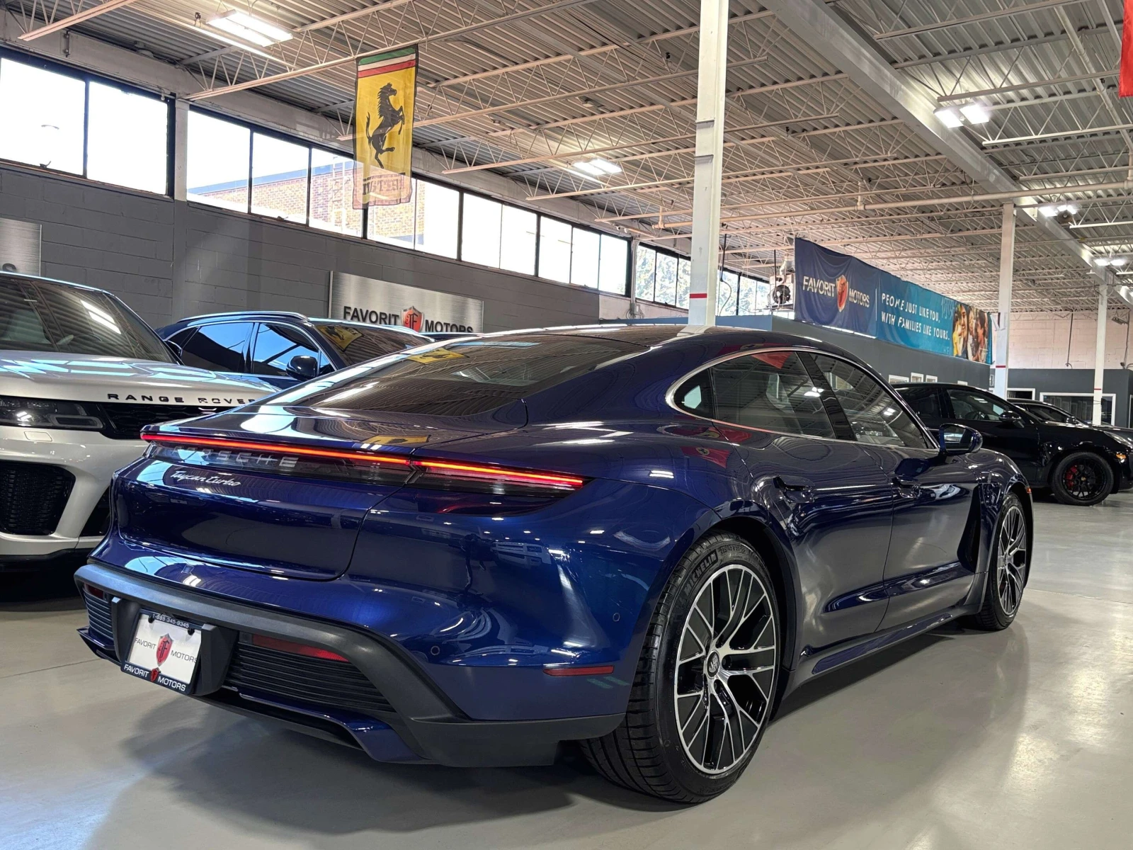 Porsche Taycan Turbo| CLUSTERNAV| 3DCAM| BOSE| MATRIXLED| CREAMLE, снимка 6 - Автомобили и джипове - 55492354