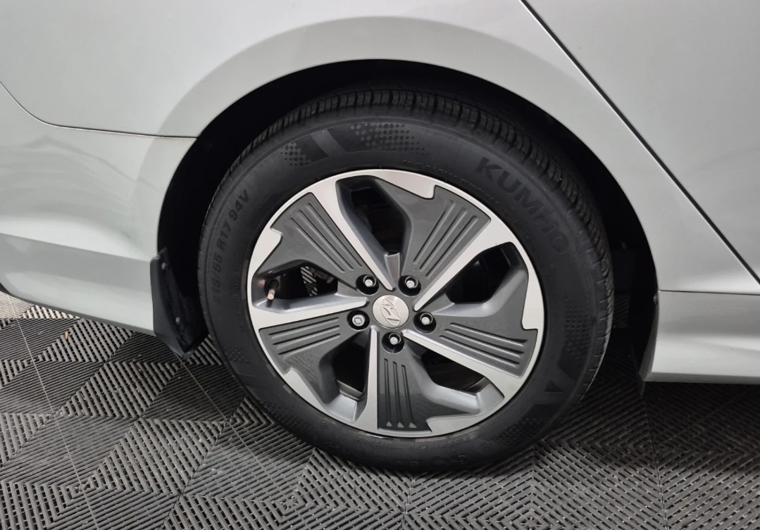 Hyundai Sonata HYBRID* LIMITED* 53k km* м.Точки* Подгрев* Камера, снимка 15 - Автомобили и джипове - 55566932