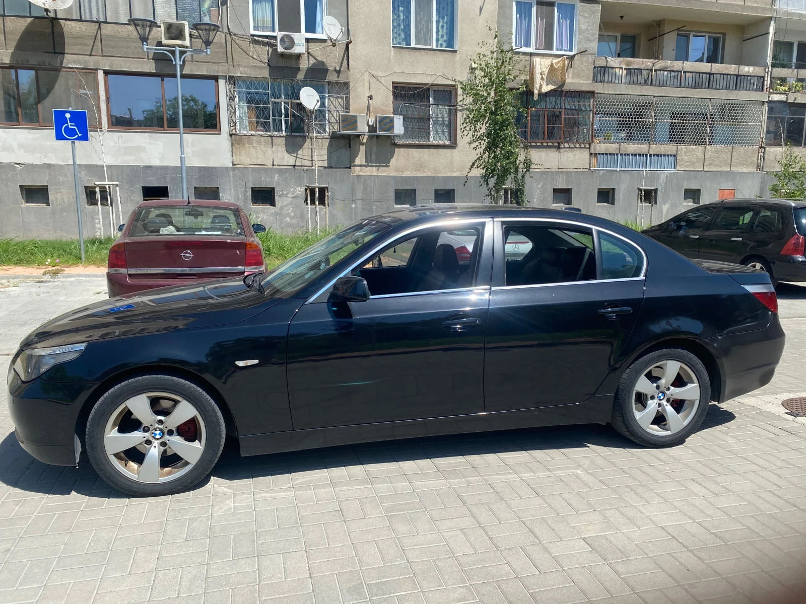 BMW 520, снимка 2 - Автомобили и джипове - 55662695