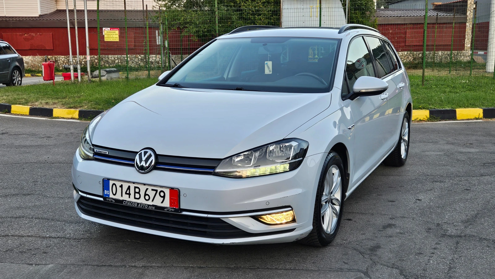 VW Golf 1.4 TGI/FACELIFT/NAVIG/6skorost