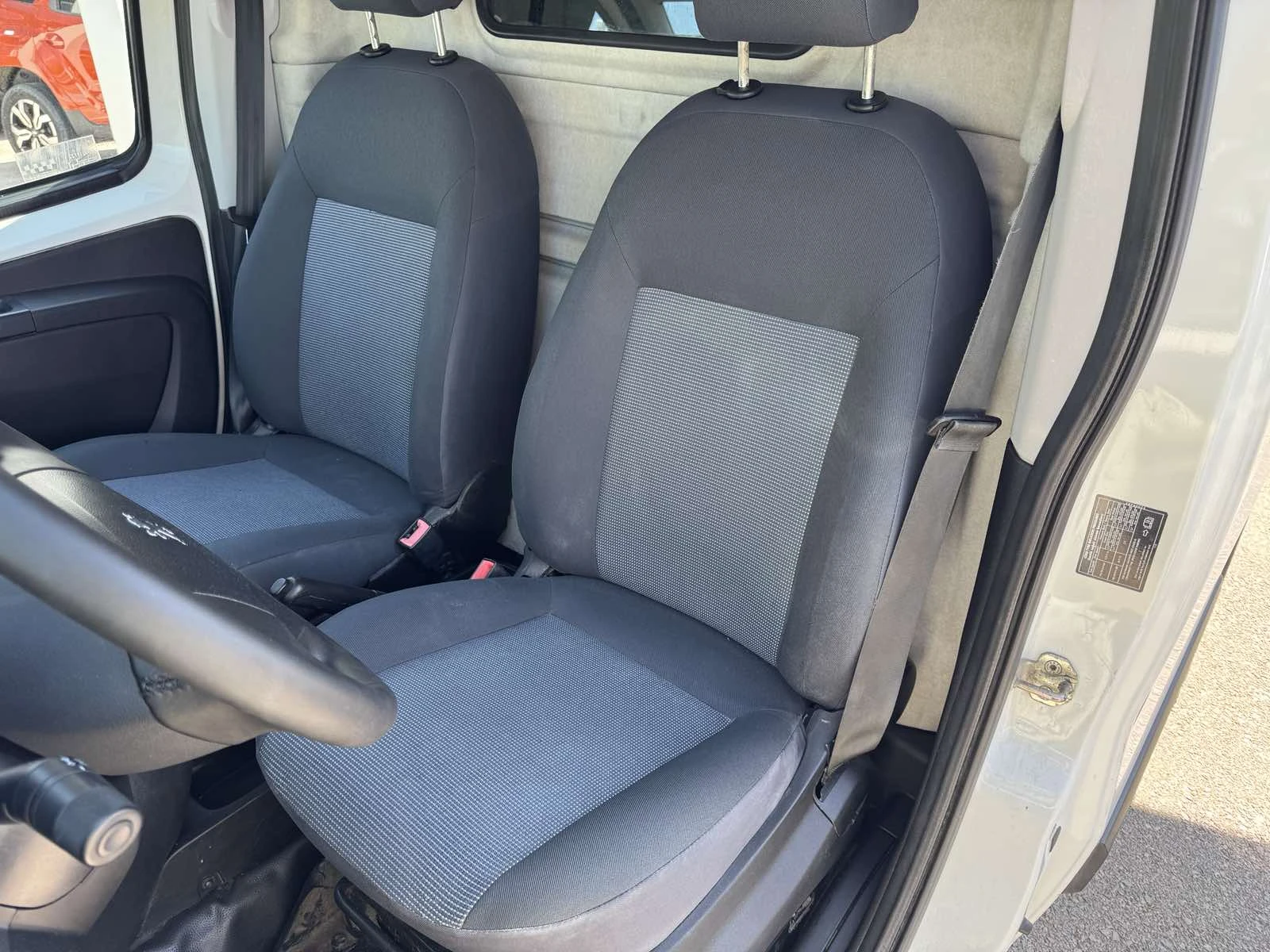 Peugeot Bipper 1.3 Multijet , снимка 12 - Автомобили и джипове - 55726969