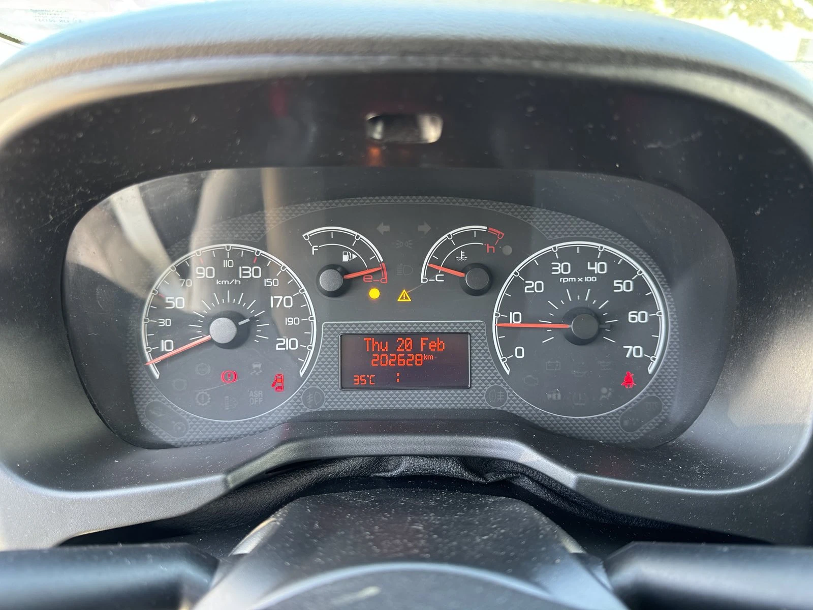 Peugeot Bipper 1.3 Multijet , снимка 14 - Автомобили и джипове - 55726969