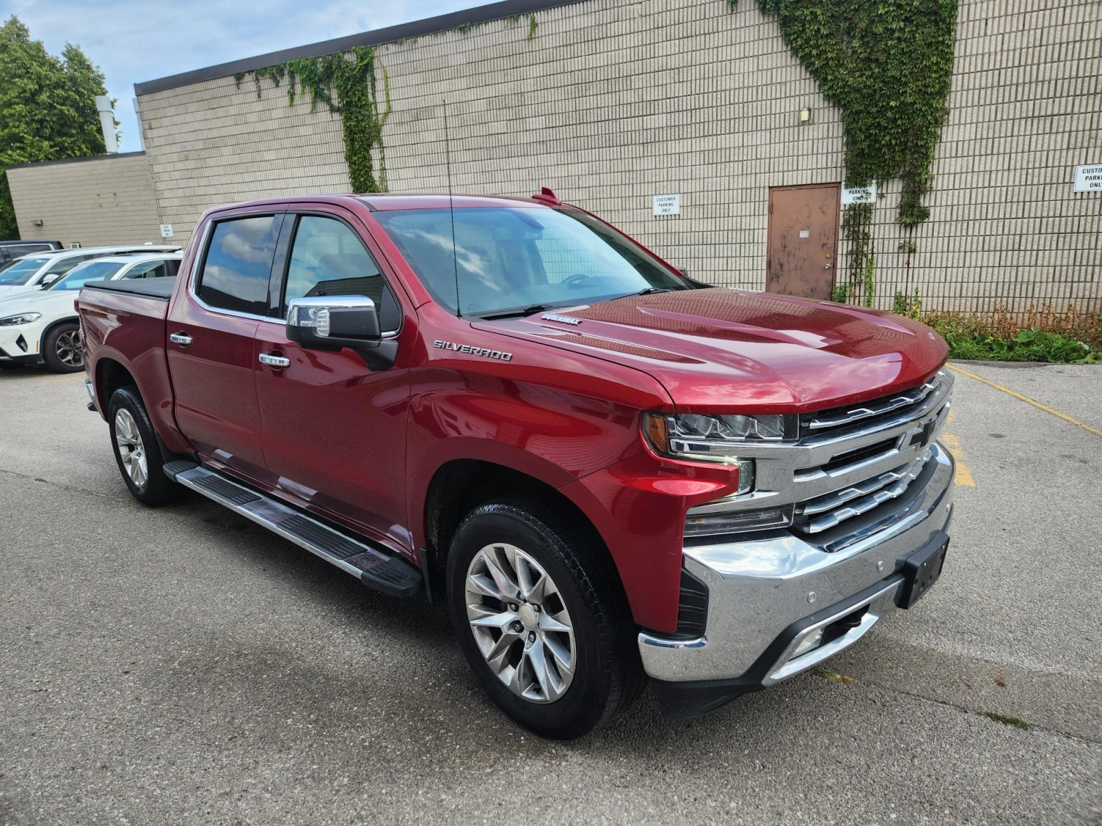 Chevrolet Silverado * LTZ * CARFAX * ЦЕНА ДО БГ, снимка 5 - Автомобили и джипове - 55879272