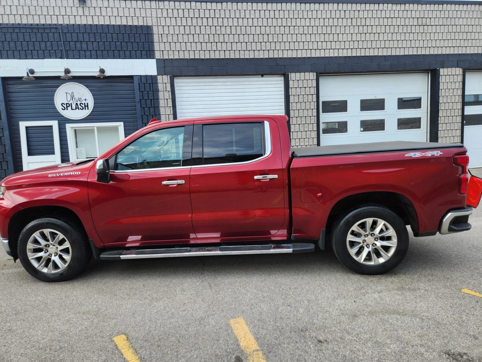 Chevrolet Silverado * LTZ * CARFAX * ЦЕНА ДО БГ, снимка 3 - Автомобили и джипове - 55879272