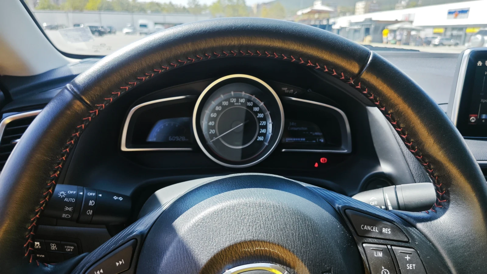 Mazda 3, снимка 13 - Автомобили и джипове - 55893953