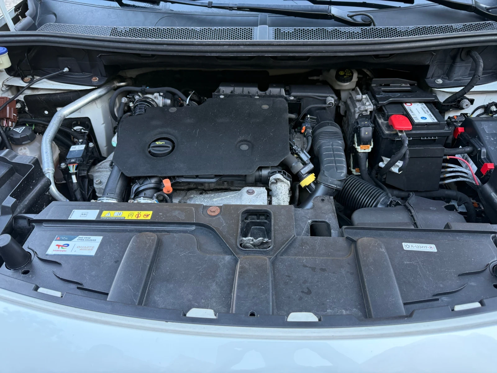 Peugeot 3008 1, 5 GT-line, снимка 14 - Автомобили и джипове - 56120472