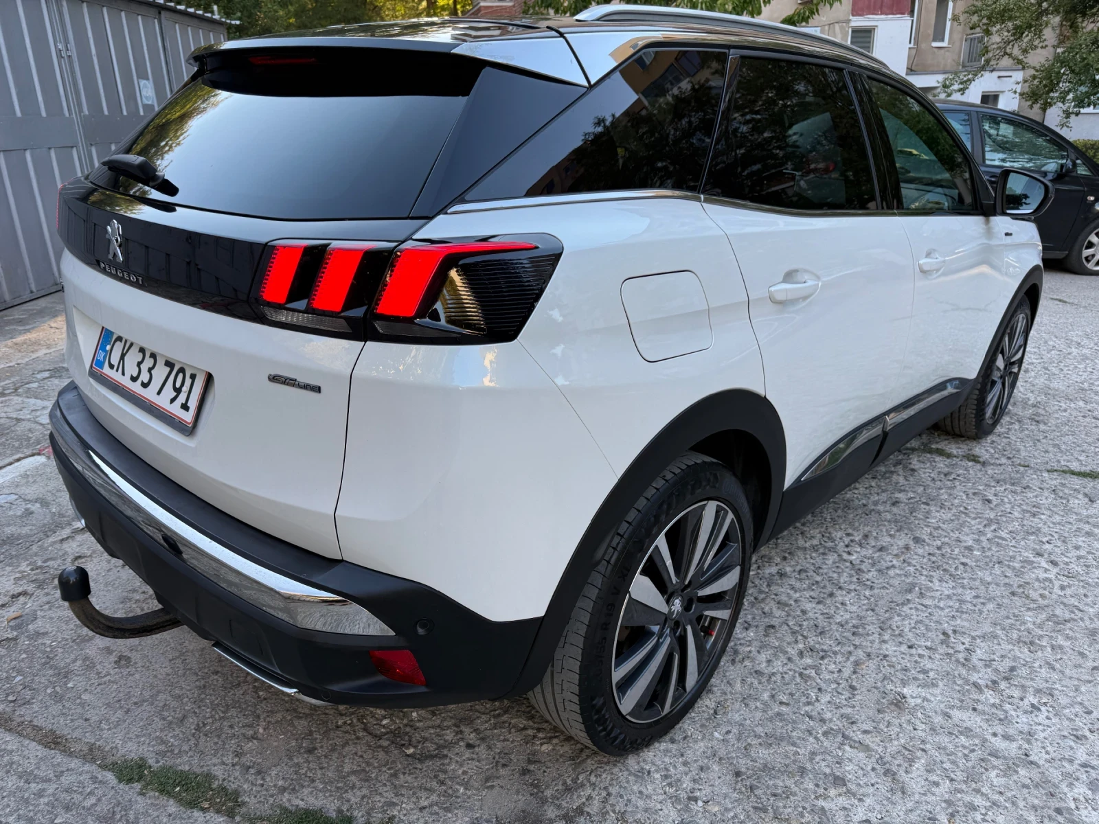 Peugeot 3008 1, 5 GT-line, снимка 5 - Автомобили и джипове - 56120472