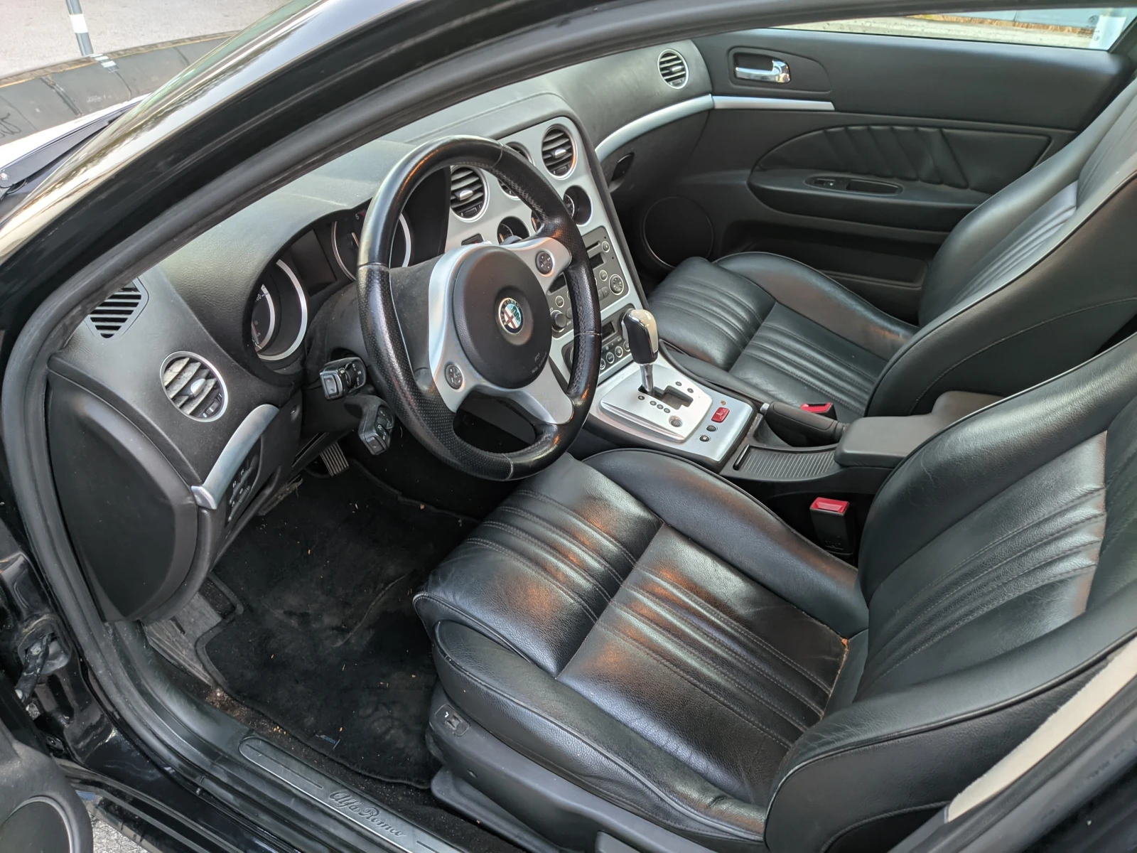 Alfa Romeo 159, снимка 3 - Автомобили и джипове - 56325034