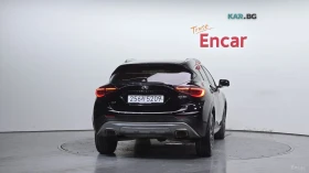 Infiniti QX30 2.0L Carfax , снимка 4