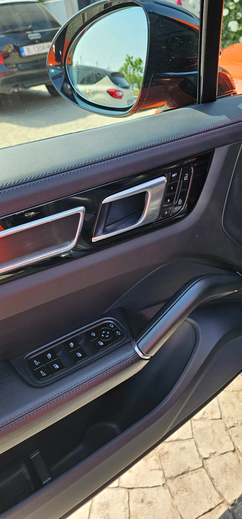 Porsche Cayenne GTS V8 печка HUD PDCC PTV Pano Matrix FULL софт, снимка 12 - Автомобили и джипове - 52644231