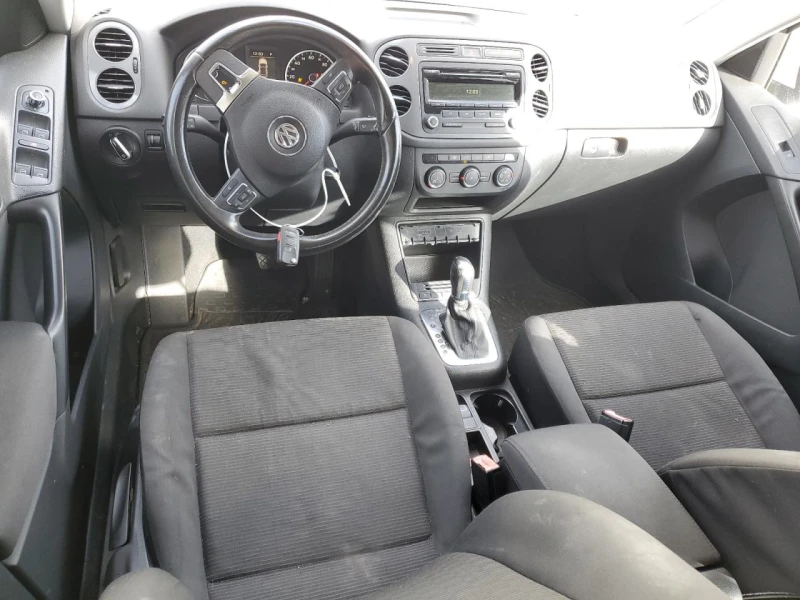 VW Tiguan 2.0 TSI * Facelift * Automatic, снимка 8 - Автомобили и джипове - 48647380