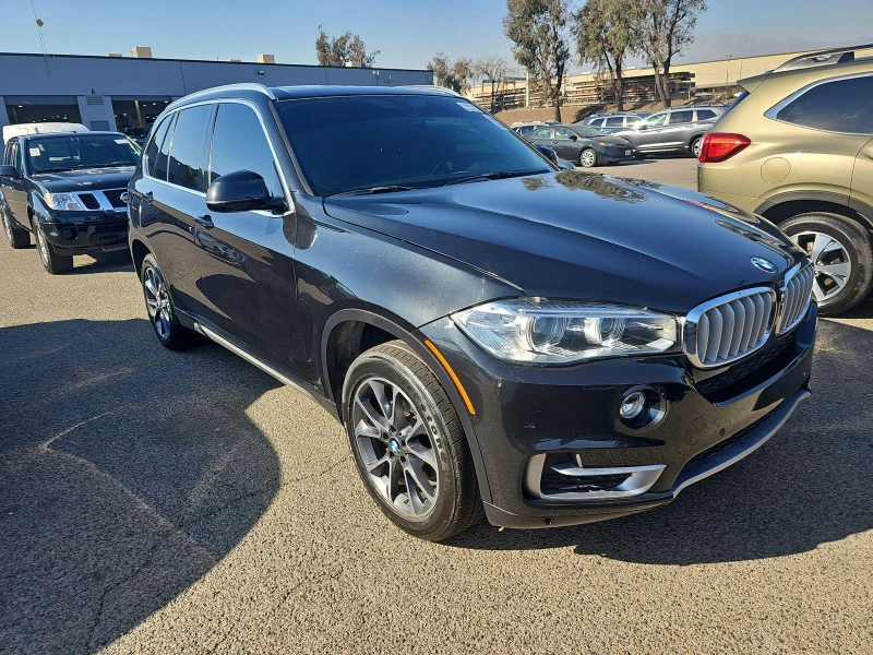 BMW X5 xDrive35i Apple CarPlay* 4-зонов* HUD* Пано* , снимка 3 - Автомобили и джипове - 48709817