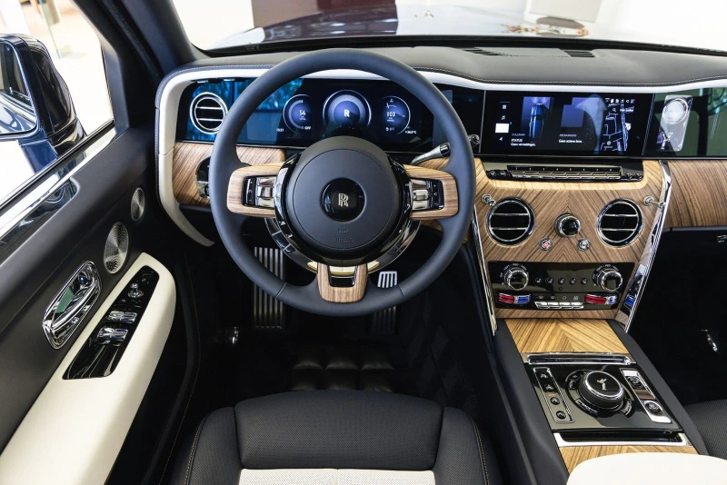 Rolls-Royce Cullinan FACELIFT, снимка 11 - Автомобили и джипове - 51508790