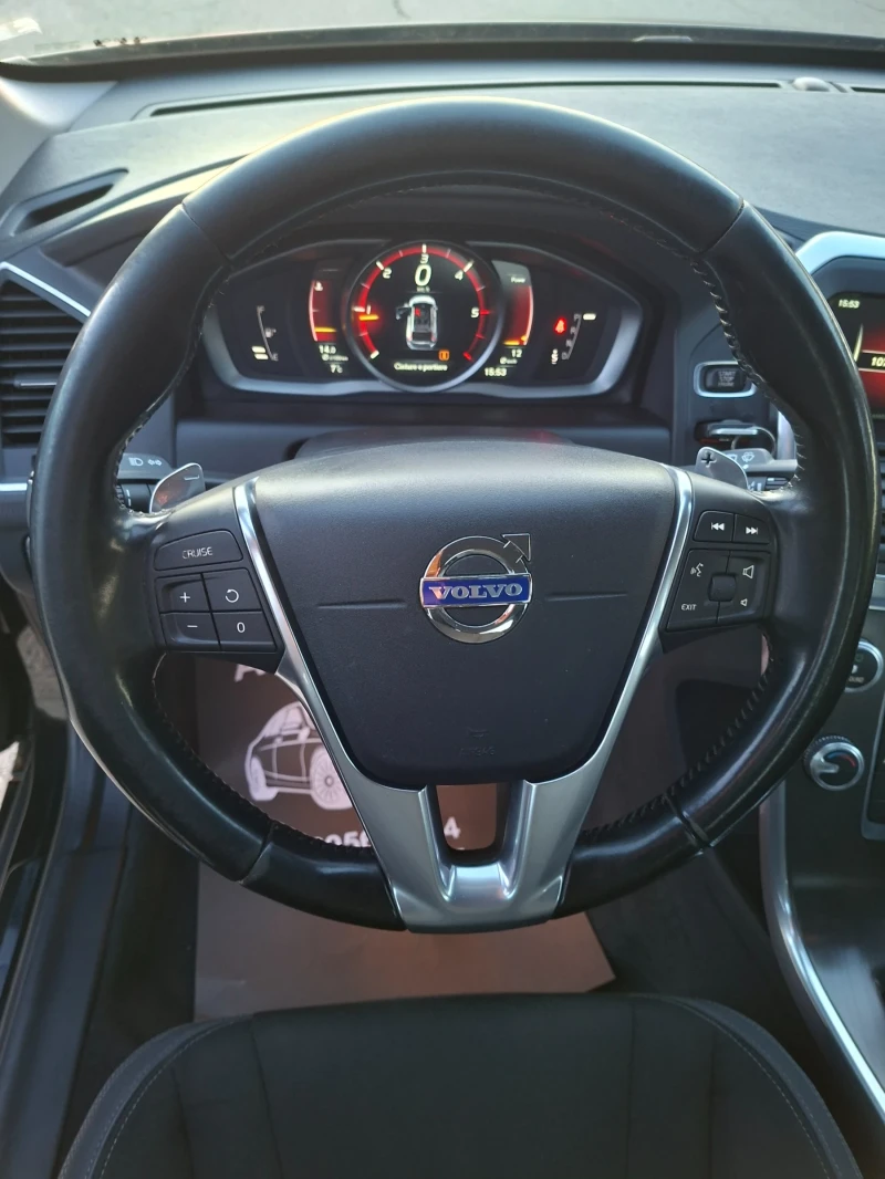 Volvo XC60 2, 0 d4 Momentum Geatronic, снимка 11 - Автомобили и джипове - 52860108