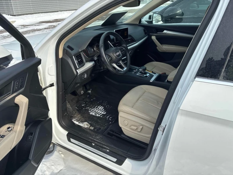 Audi Q5 * Progressiv * CARFAX * ЦЕНА ДО БГ, снимка 6 - Автомобили и джипове - 53341089