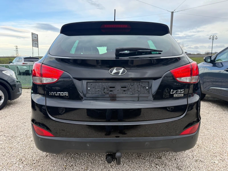 Hyundai IX35 2.0CRDi, 184кс, 2WD, снимка 5 - Автомобили и джипове - 53384362