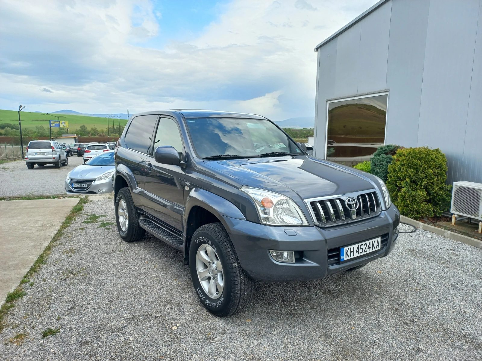 Toyota Land cruiser 3.0 Автоматик - изображение 3